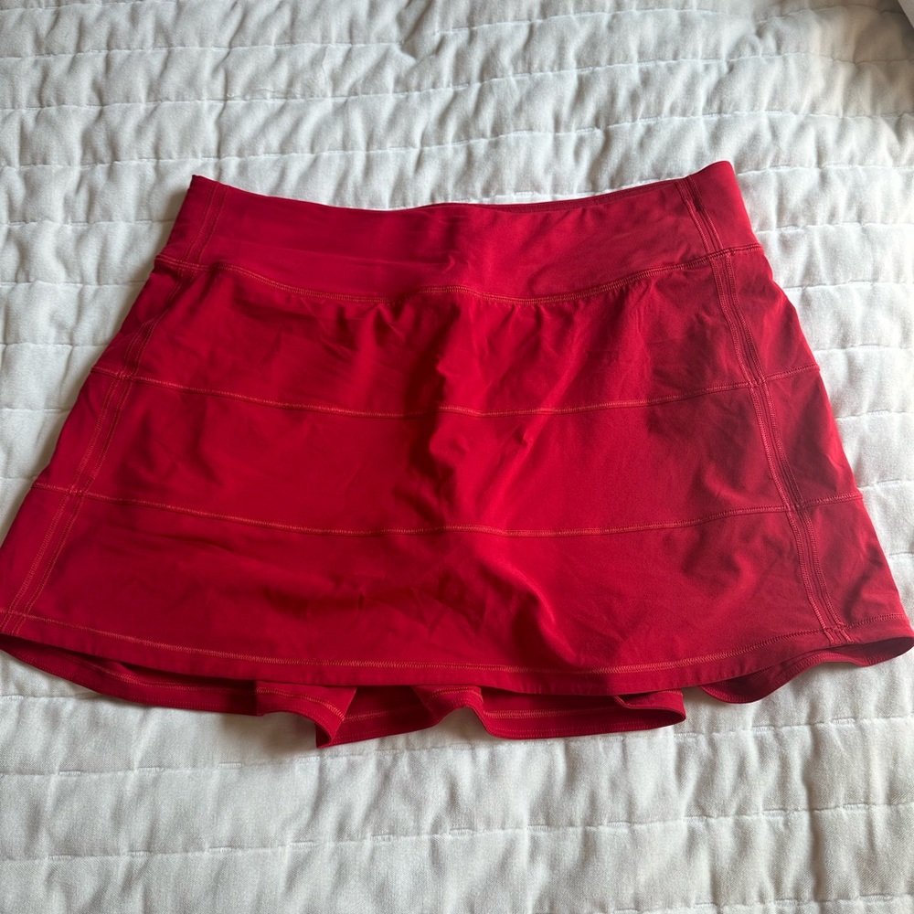 Lululemon red scarlet pace rival skirt 13.5in length size 8